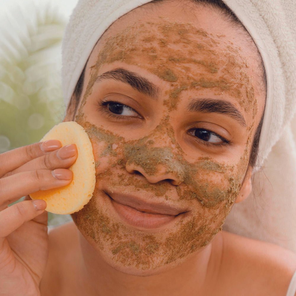 Organic Vitamin C & E Brightening Face Mask